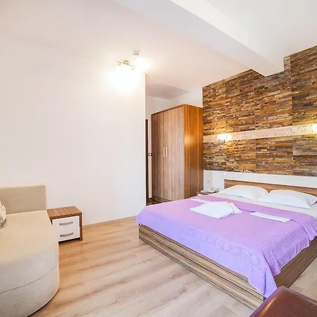 Dimic Ellite Appartement *